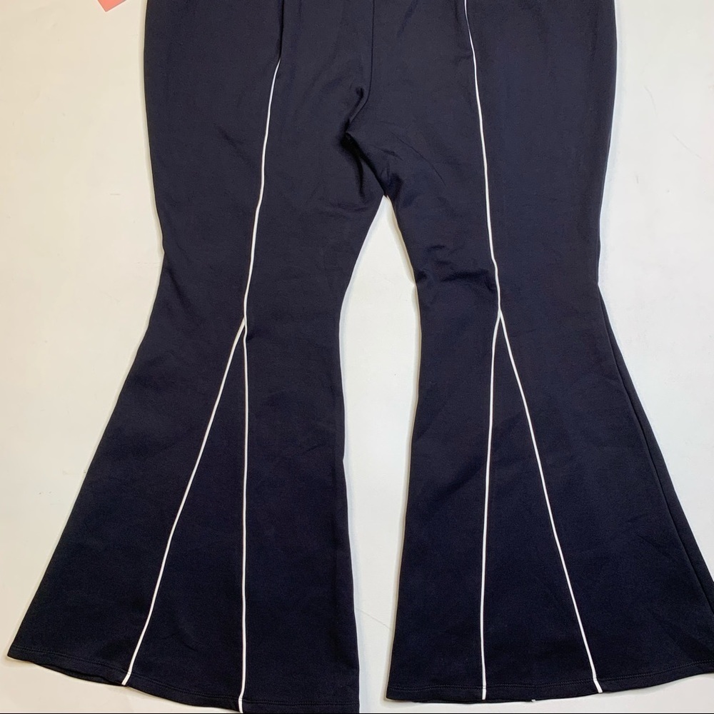 Victor Glemaud X Target PLUS SIZE 2X High-Rise Flare Sweatpants Black NWT - Picture 7 of 9